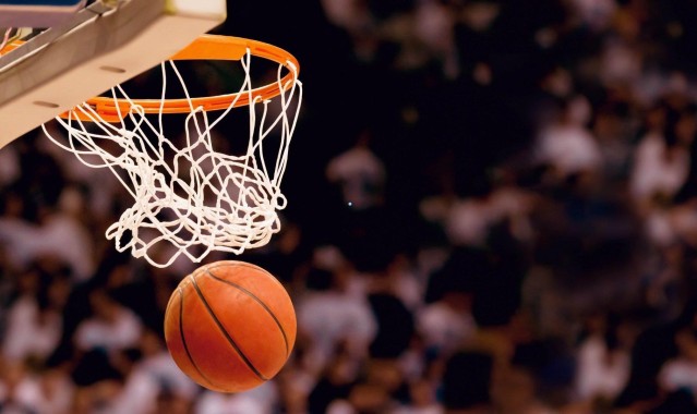 【华体会体育】特拉蒙塔纳激情解说致敬迪马尔科，太子风采震撼亚平宁