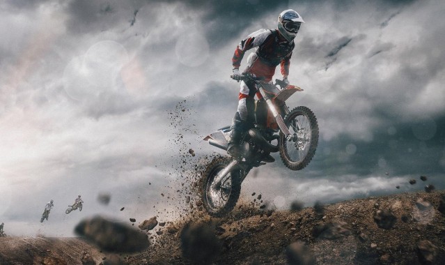 华体会app-国足肇庆冬训开启首日，于汉超、吕焯毅率先亮相新阵容