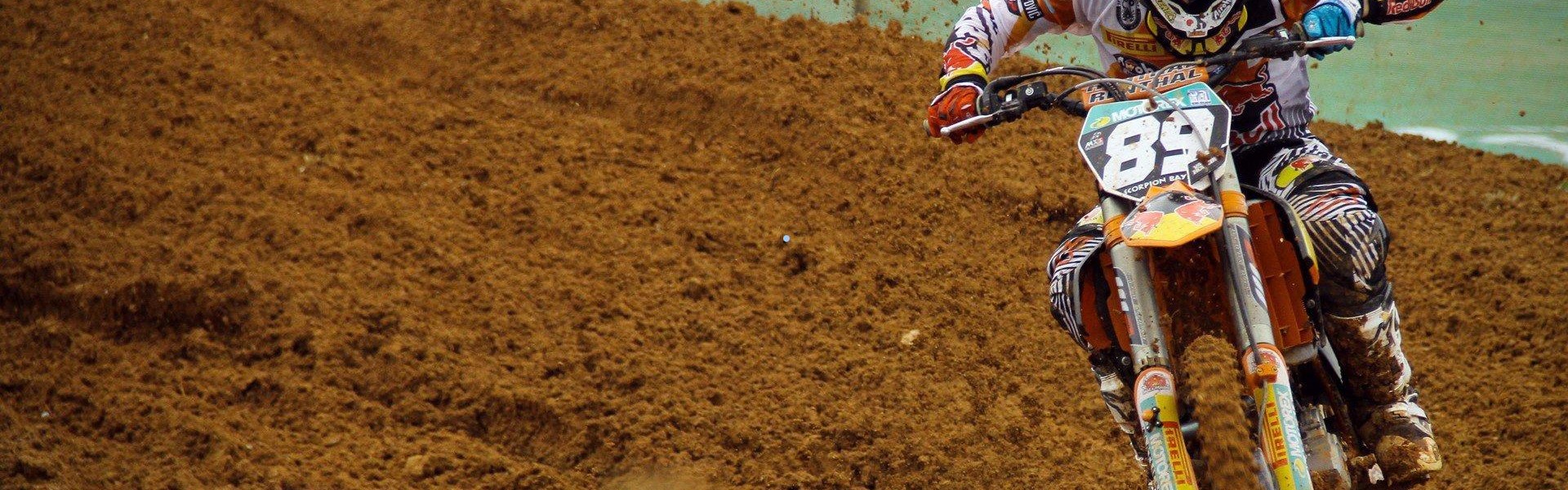 华体会_樊振东化名樊先生默默奉献 五年捐资280万元为湖南祁东修筑惠民路