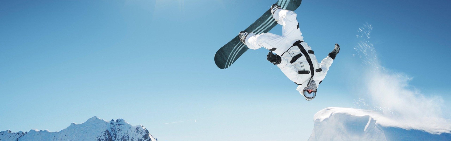 华体会|哈维-西蒙斯闪耀全场！热刺官方确认其当选欧冠关键战队内最佳球员，助球队逆转多特蒙德