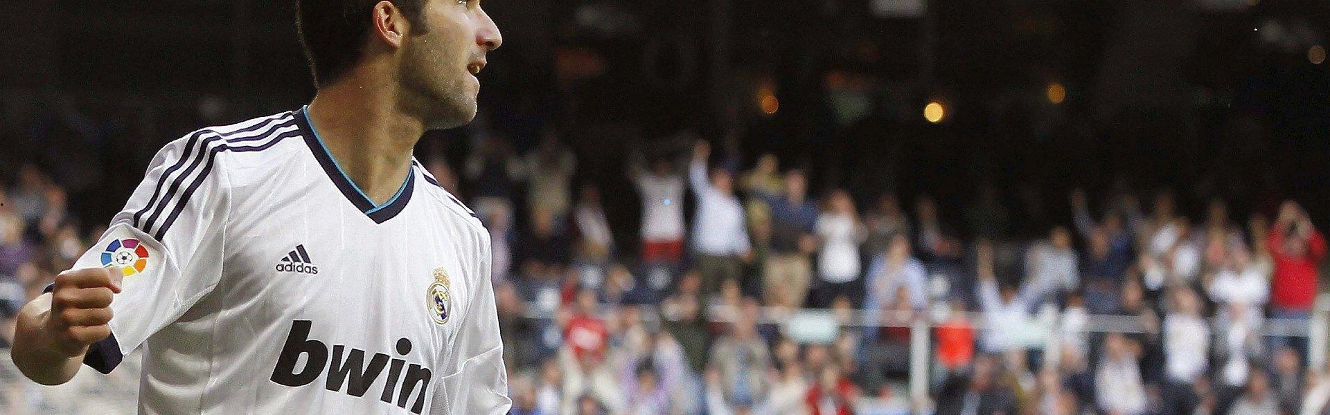 【华体会体育app】梅西先发出任队长！布斯克茨同台，迈阿密国际德比战点燃南佛罗里达