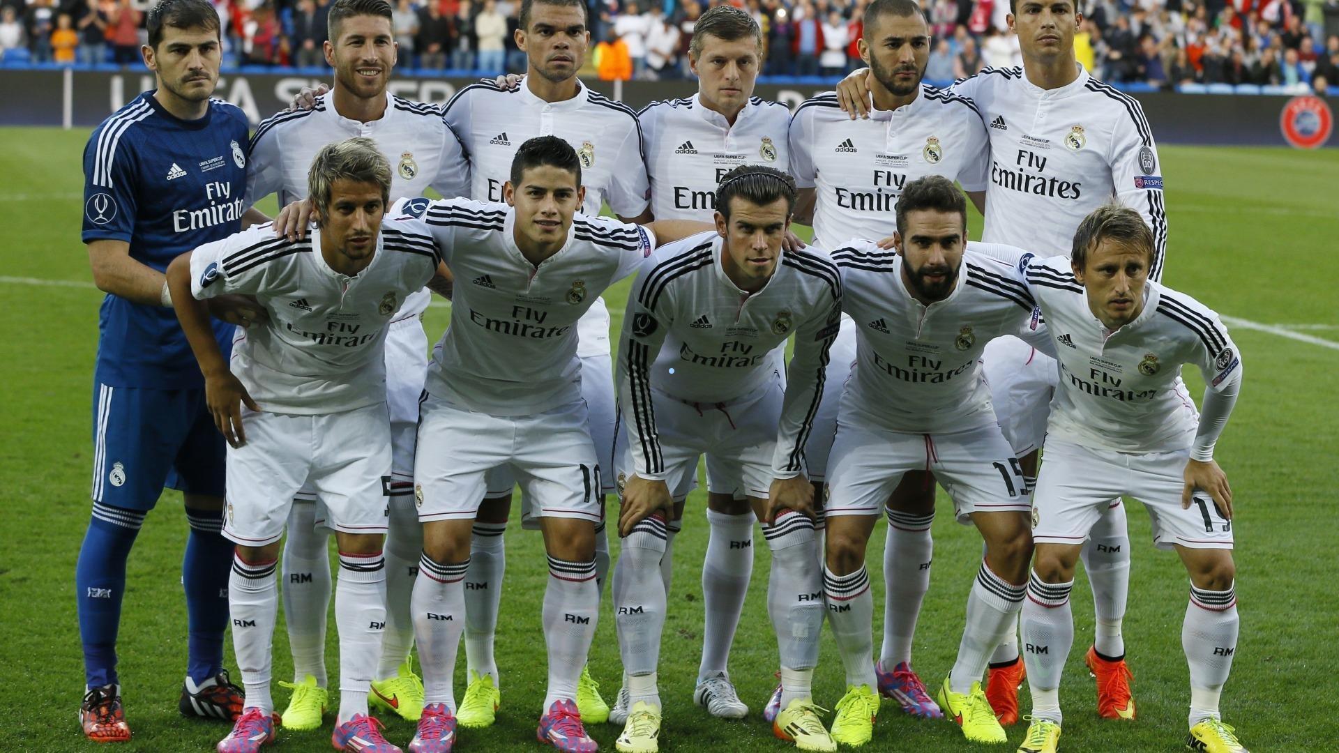 中足联年度颁奖盛典揭晓 费利佩朱辰杰蒋圣龙荣登最佳阵容榜单